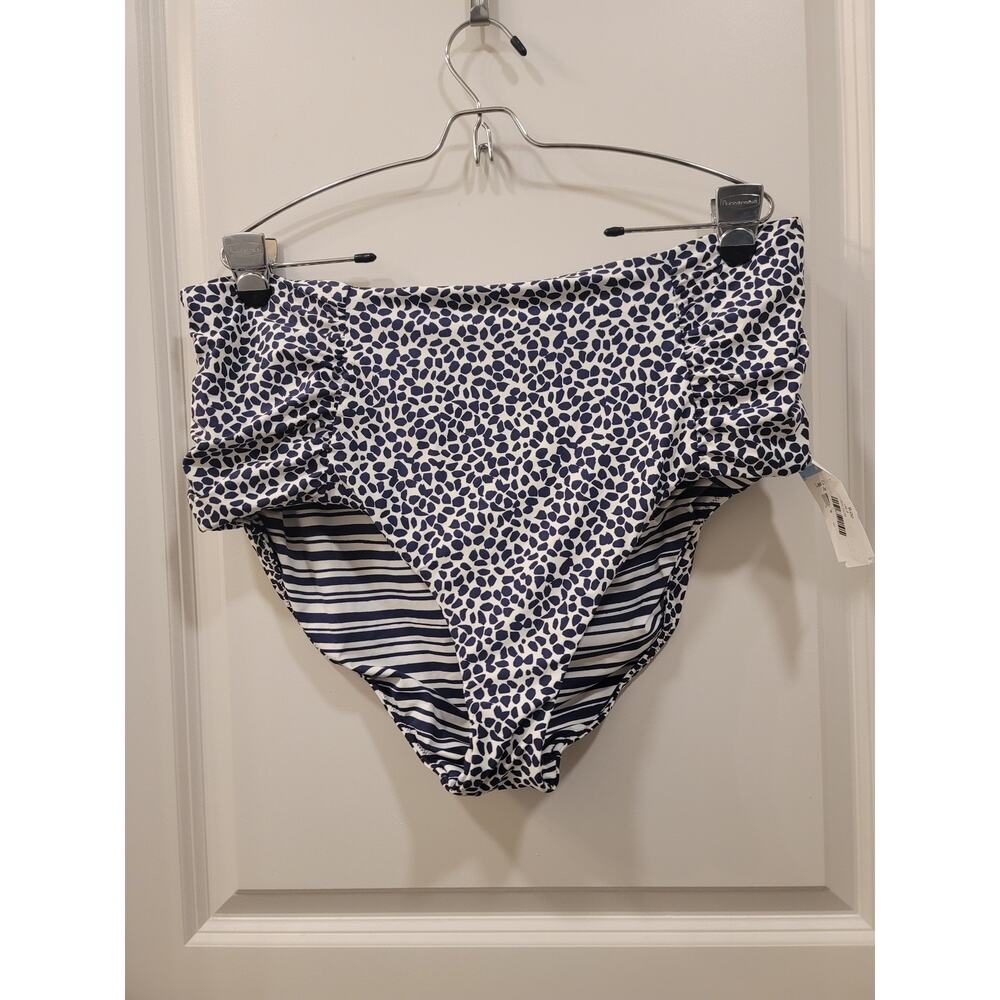 La Blanca Side Shirred High Waist Swimsuit Bottom - Picture 6 of 9